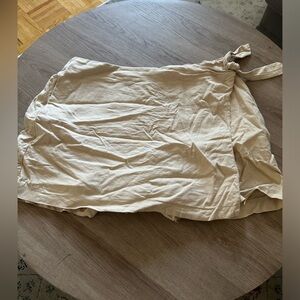 Old Navy linen skort
